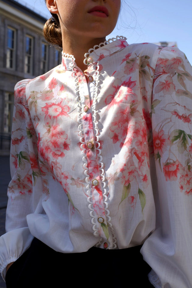 Celeste Chemisier Blanc Fleuri Léger Bordure Décorative