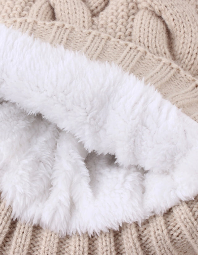 Beannie Hat Pompom Cable Knit - Onze Montreal Black Onze Montreal