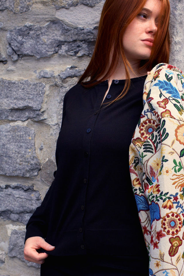 Noelle Cardigan Léger Boutonné Encolure