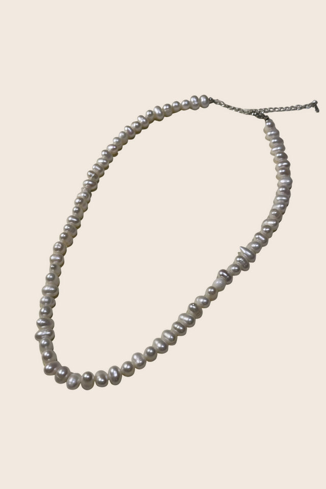 Collier Perles D’eau Blanche