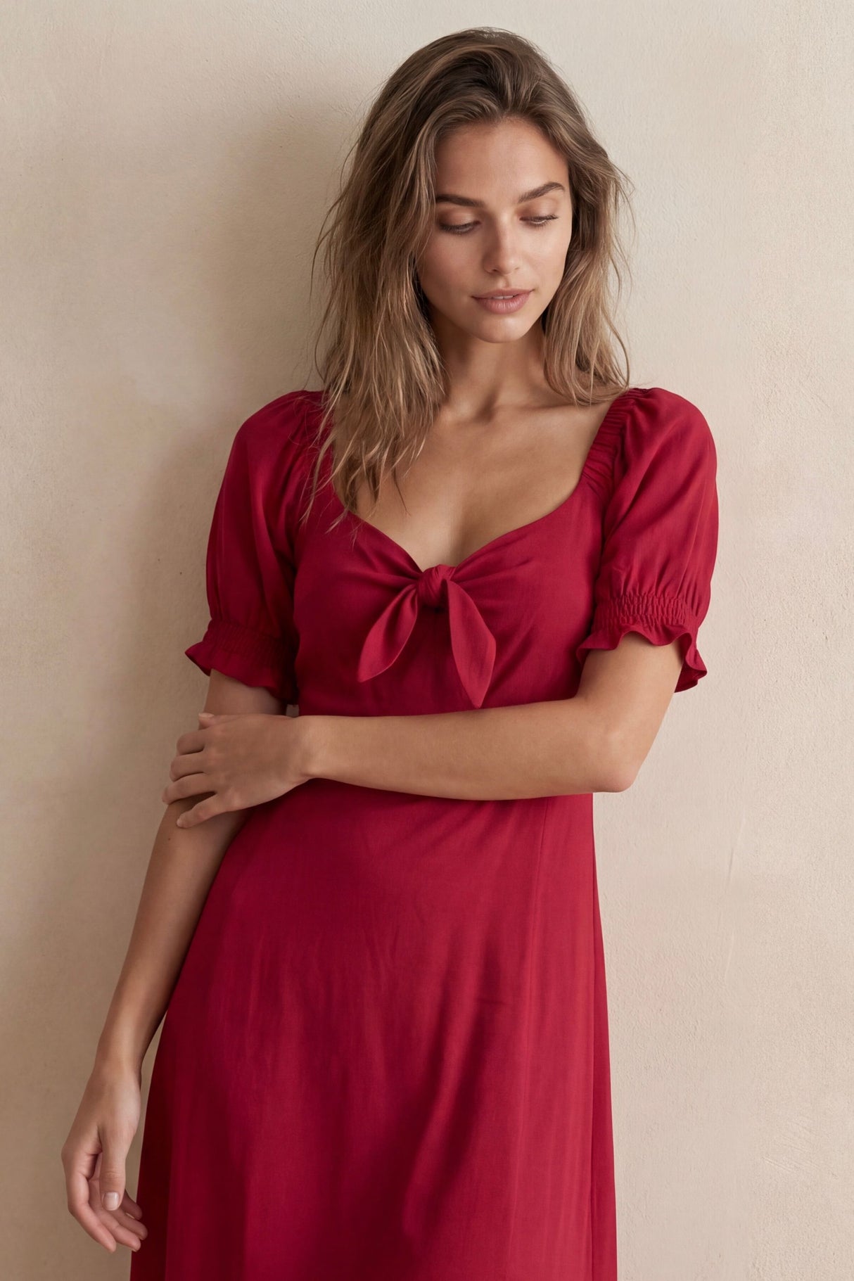 Geneviève robe midi manches courtes nouée à l’avant