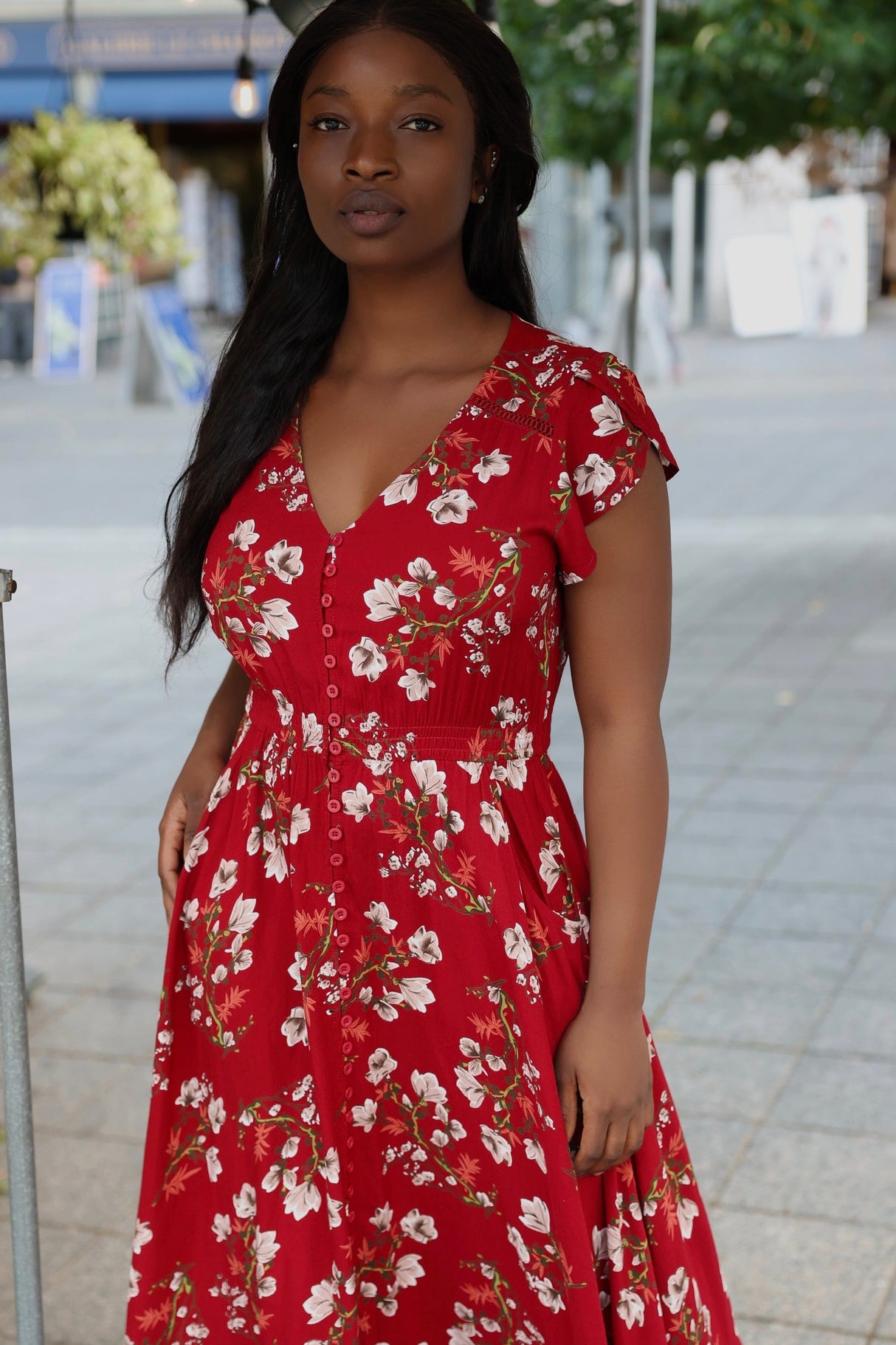 Garance Robe Midi Florale Boutonnée Manches Courtes