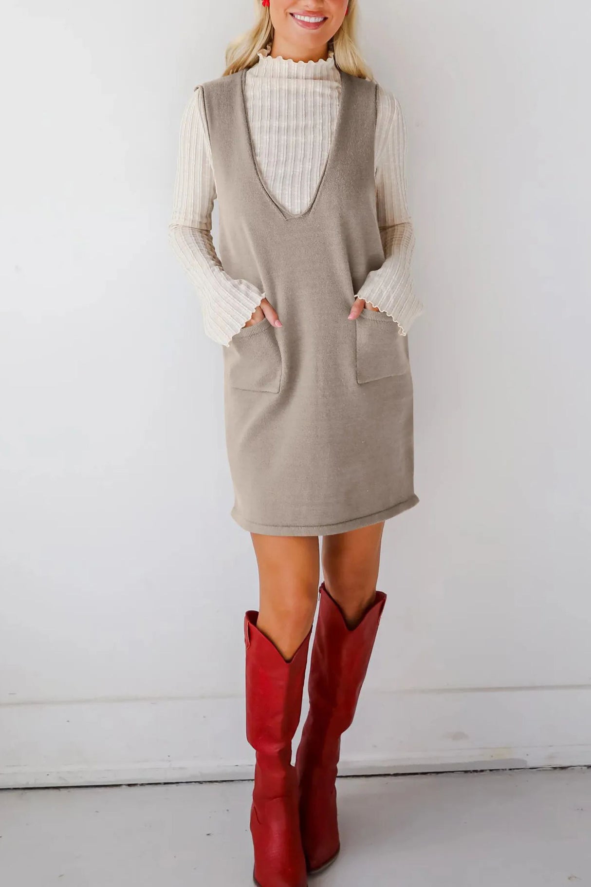 Kelly Sleeveless Knit Dress with Pockets
