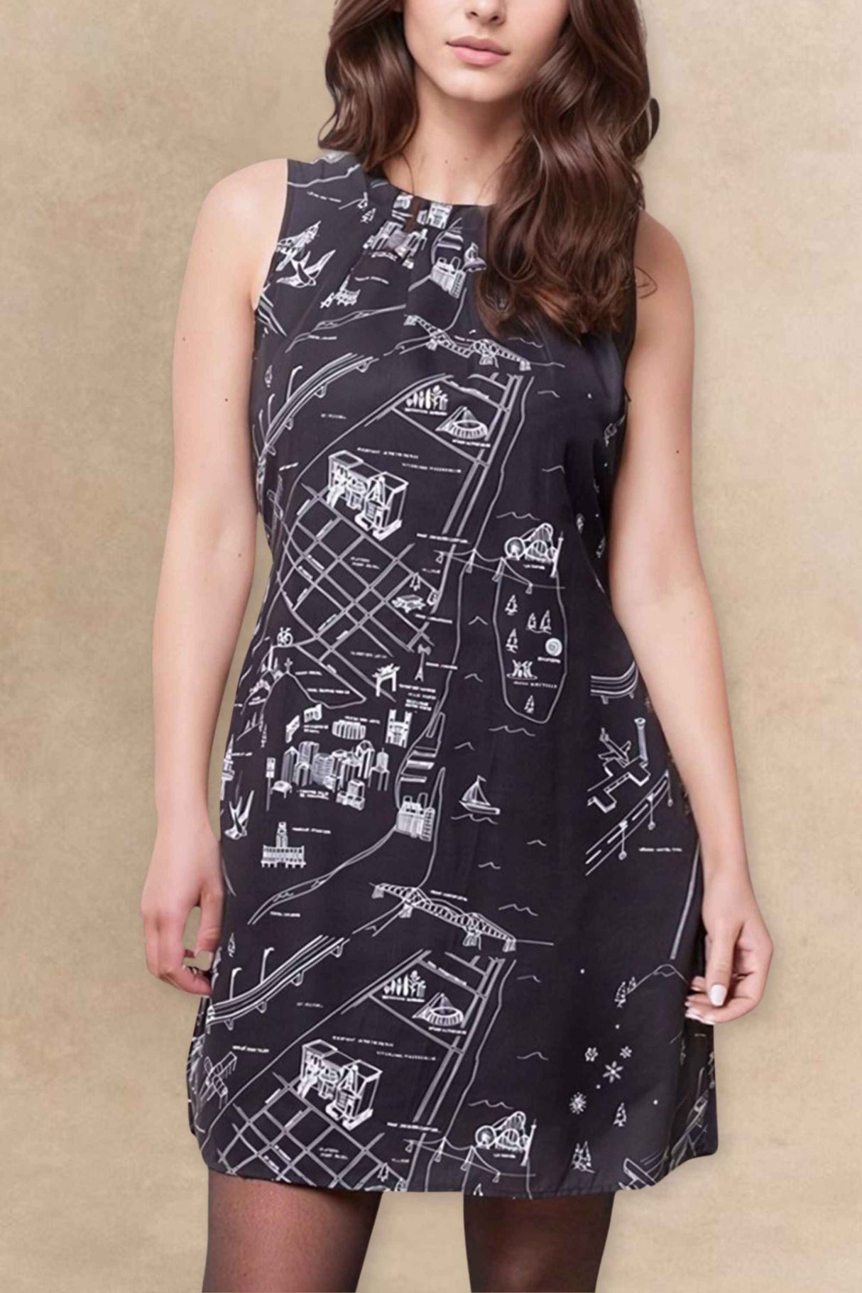 La Métropolitaine Montreal Map Shift Dress Sleeveless Crew Neck Chic