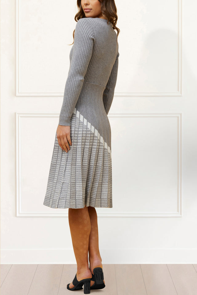 Leslie Dress Knit Prince De Galle Pleated Skirt - Onze Montreal Black / XS Annick