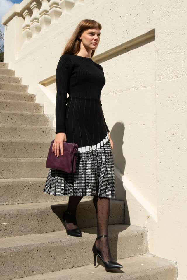 Leslie Dress Knit Prince De Galle Pleated Skirt - Onze Montreal Black / XS Annick