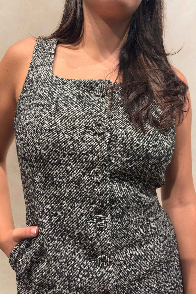 Madelaine Robe Tweed Gris À Boutons Frontaux