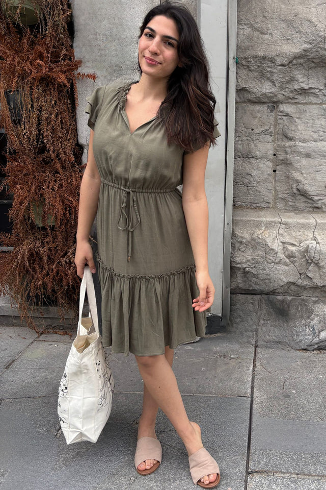 Mireille Robe Courte Manches Volantées Taille Nouée À Volants