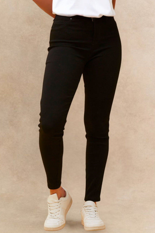 Sandra Pantalon Noir Extensible Taille Régulier Style Jegging