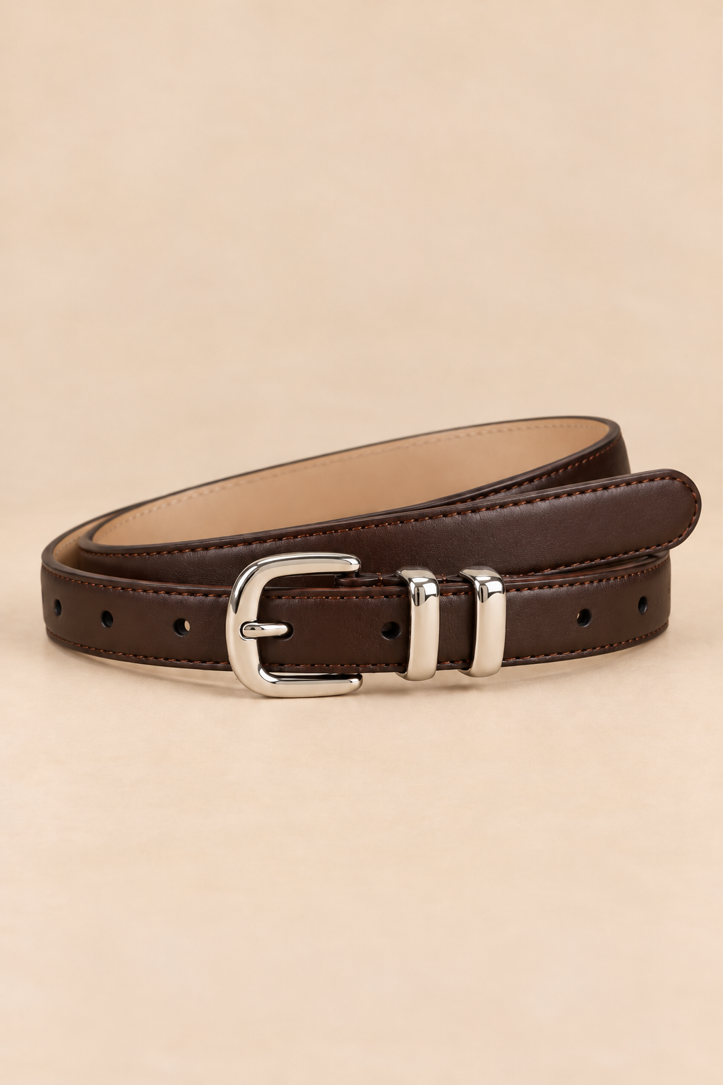 Ceinture Fine Boucle Argentée