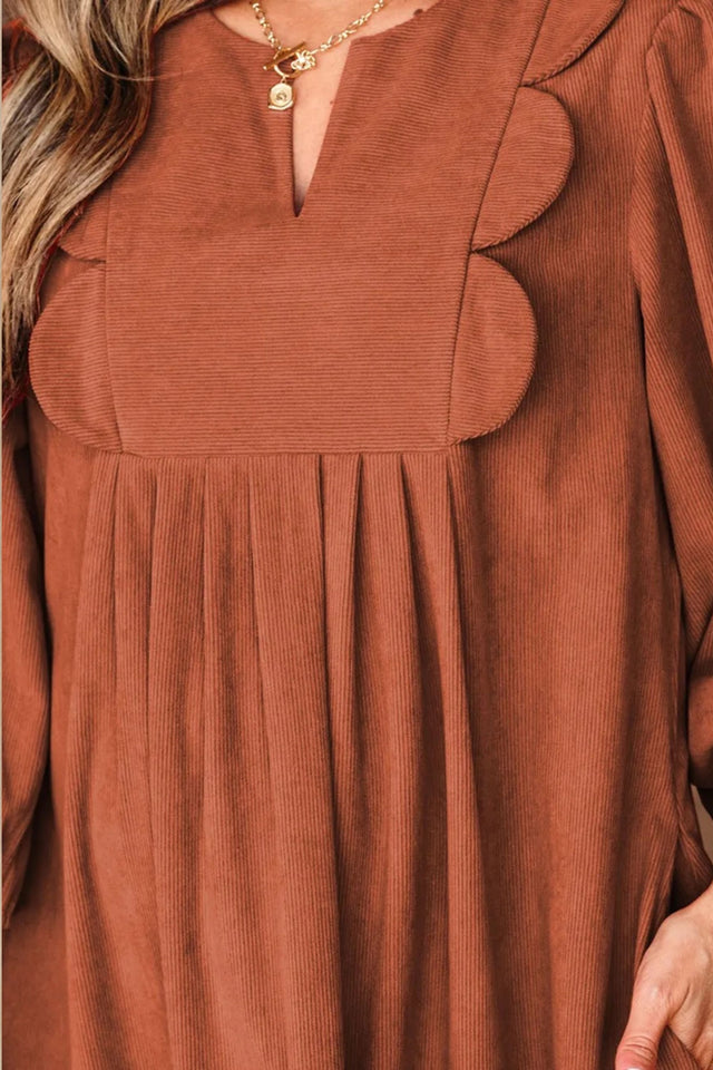 Robe Courte Festonée Marron