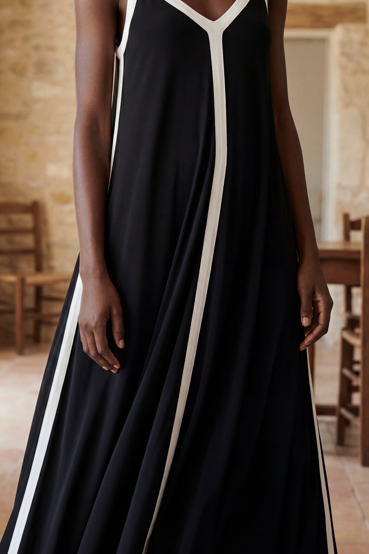 Svetlana Robe Longue Bordure Contrastante