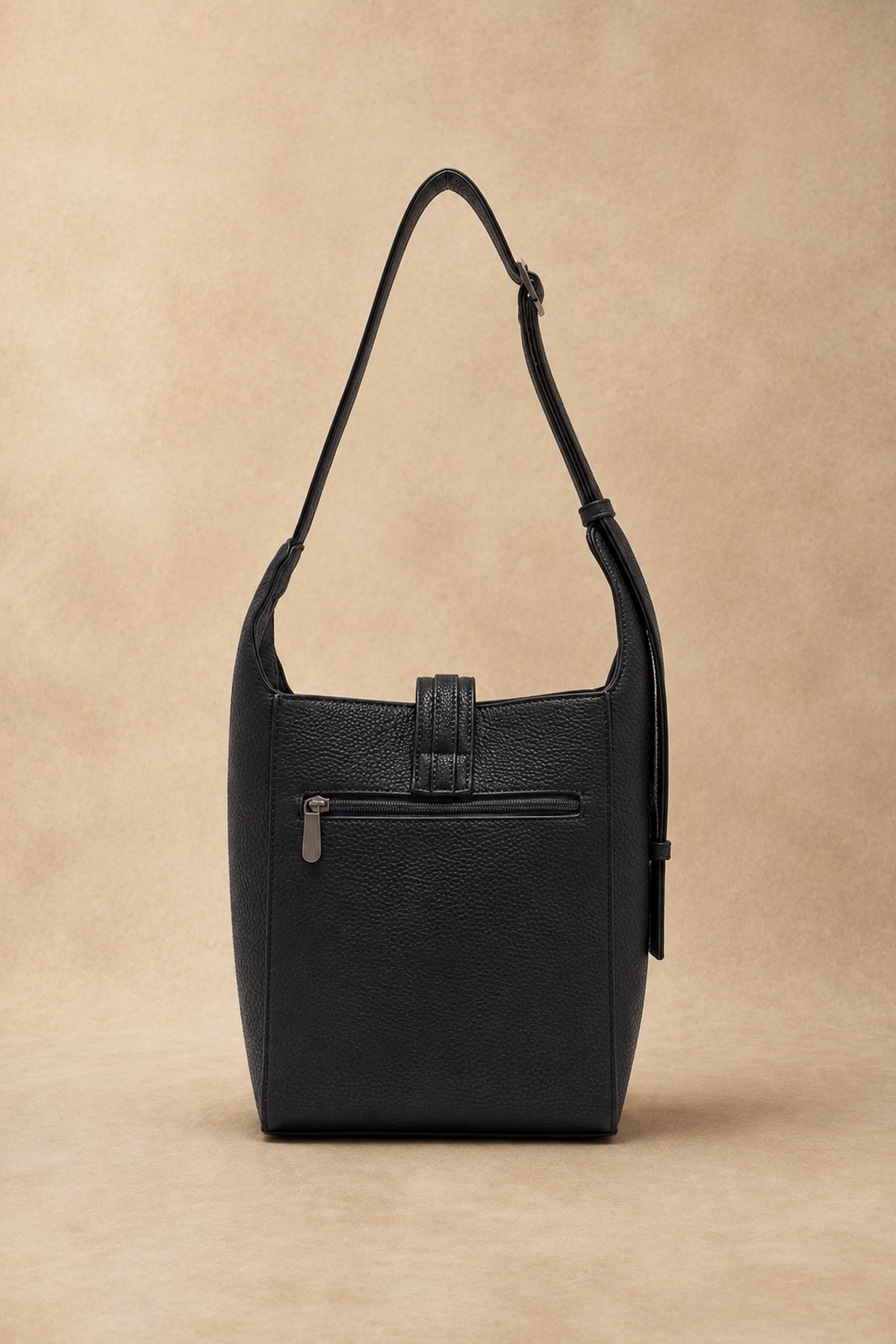 Jaime 2-in-1 Hobo Bag in black – back zipper pocket and adjustable strap