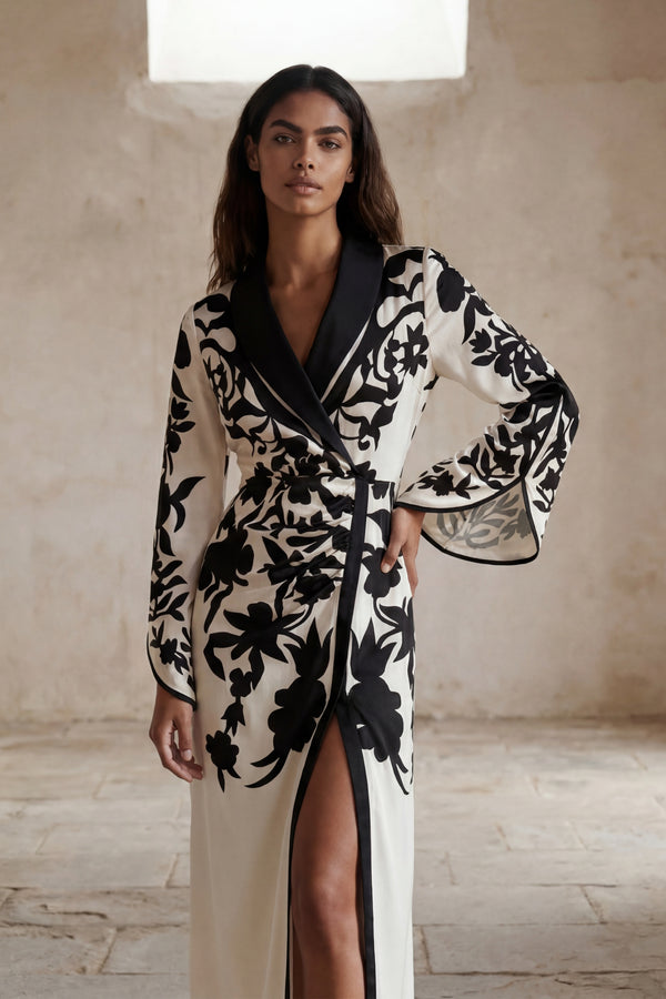 Suzie Robe Midi Portefeuille Longue Manches Fendues