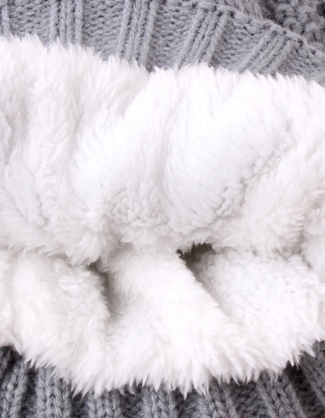 Beannie Hat Pompom Cable Knit - Onze Montreal Black Onze Montreal