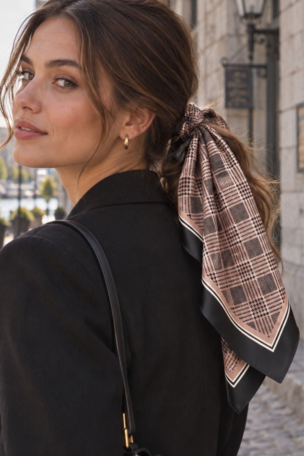 Brown Prince of Wales Glen plaid-inspired Scarf