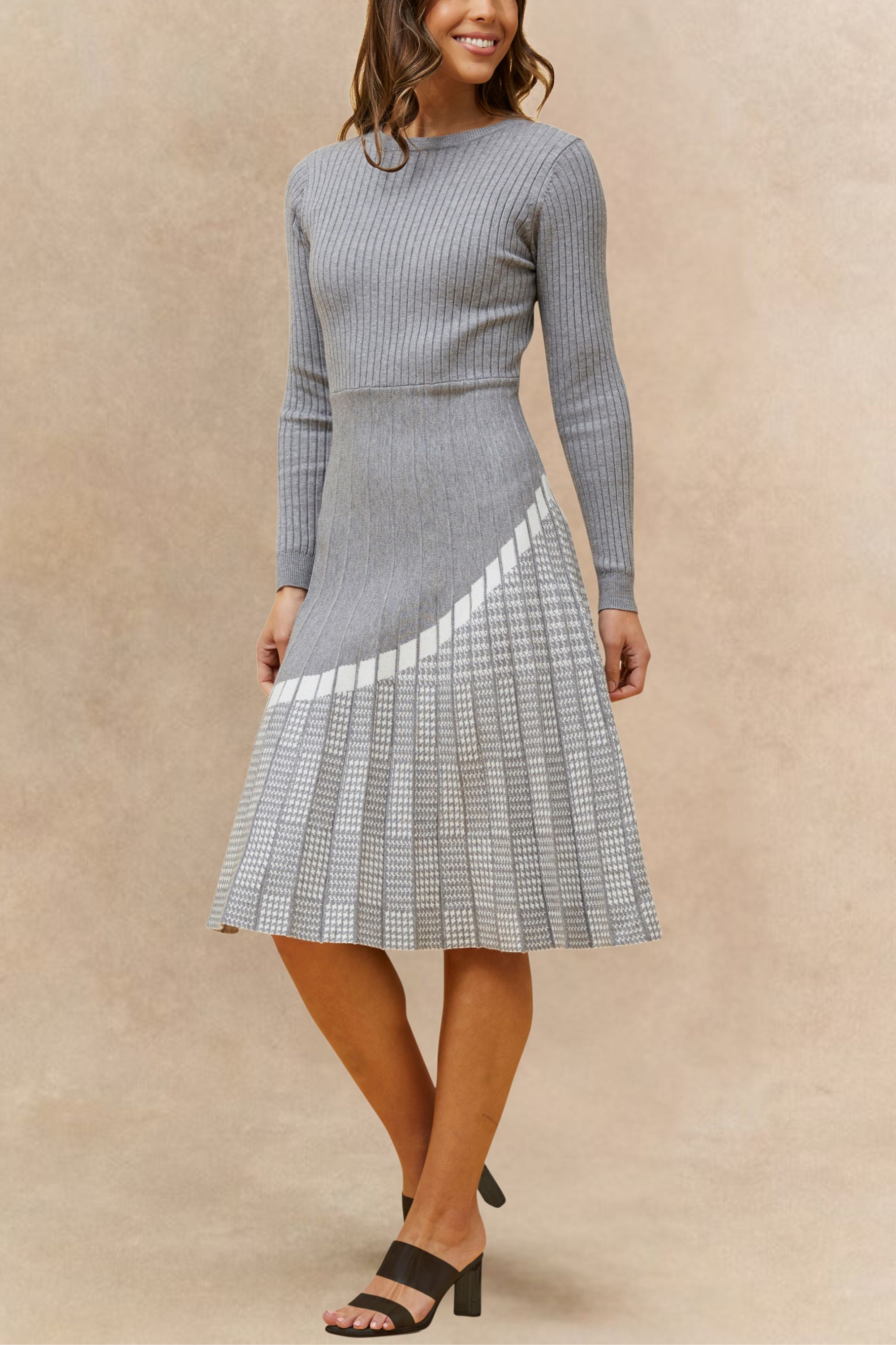 Leslie Dress Knit Prince De Galle Pleated Skirt - Onze Montreal