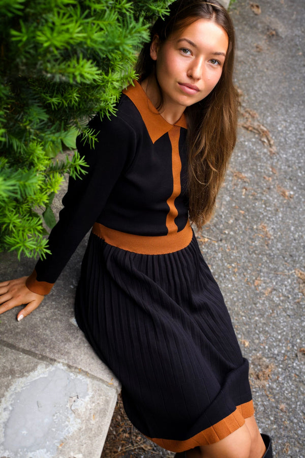 Robe en tricot Clarissa à bordures contrastantes