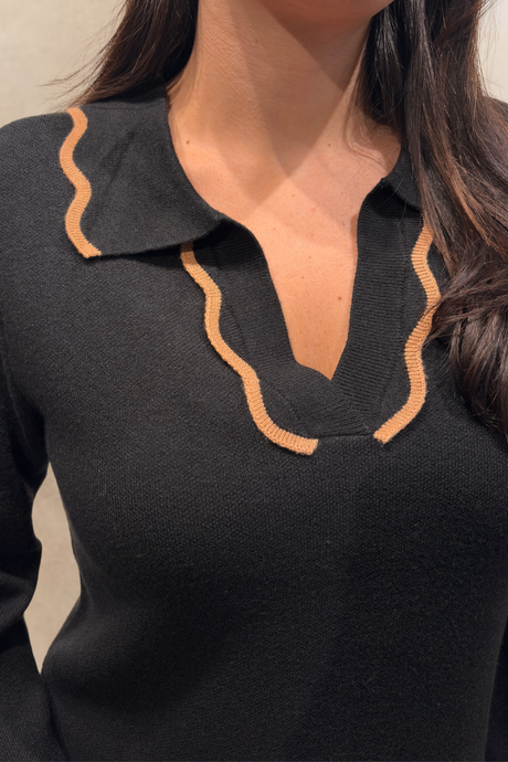 Alice Robe Tricot Noire Col Polo Liseré  Encolure Coupe Décontractée