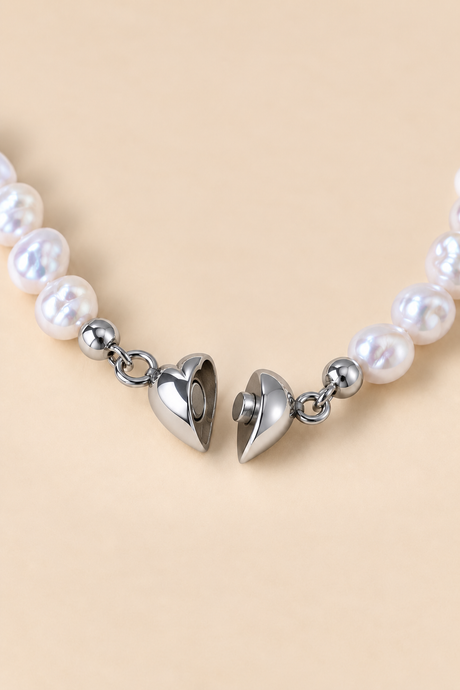 Pearl Heart Clasp Bracelet