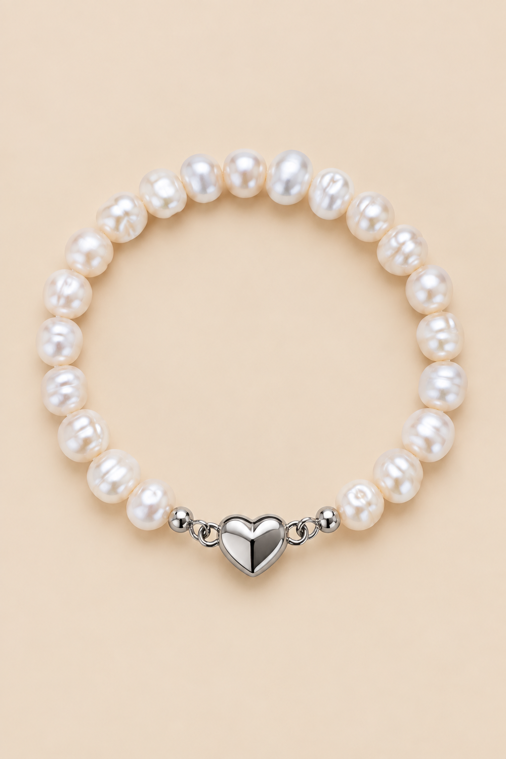 Pearl Heart Clasp Bracelet