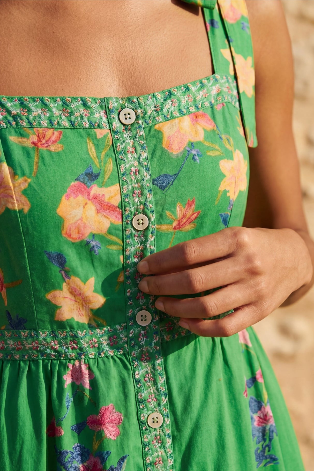 Eden Robe Midi Epaules Nouées Imprimée 
