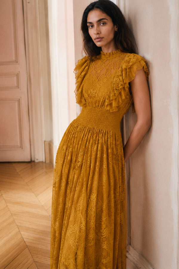  Elisabeth Robe Longue Dentelle Col Montant 