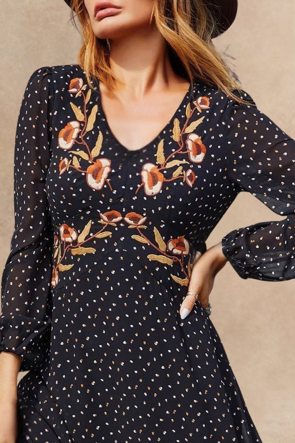 Jessica Robe Midi Fluide Brodée Pois