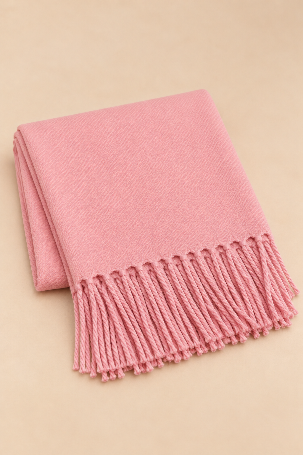 Foulard rose poudré à franges