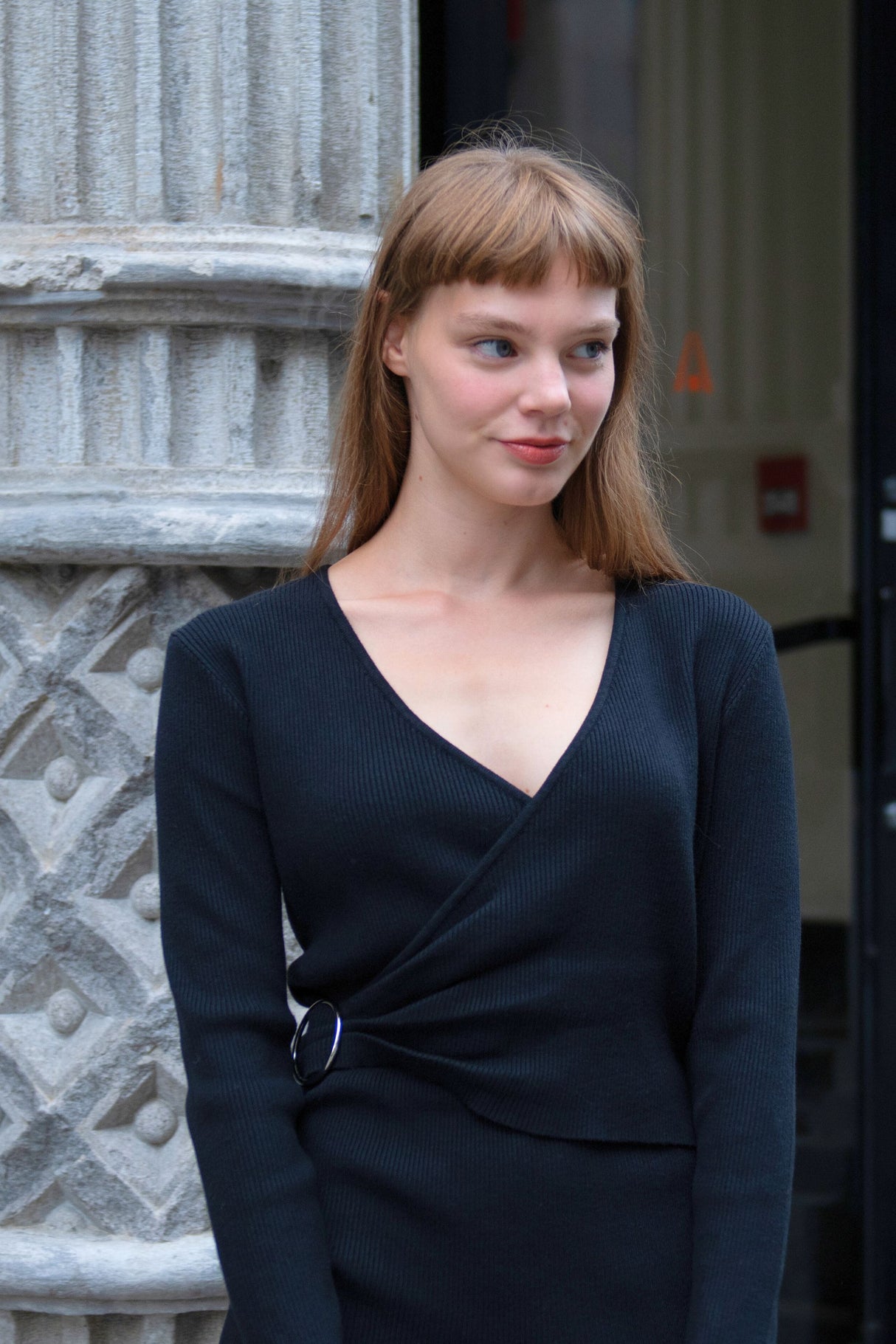 Giselle Women's Black Bodycon Dress – Ribbed Knit, Long Sleeve, V-Neck, Wrap Style with Ring Detail - Onze Montreal XS / Black Annick