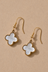 Boucles d'oreilles pendantes en nacre argentée en forme de trèfle