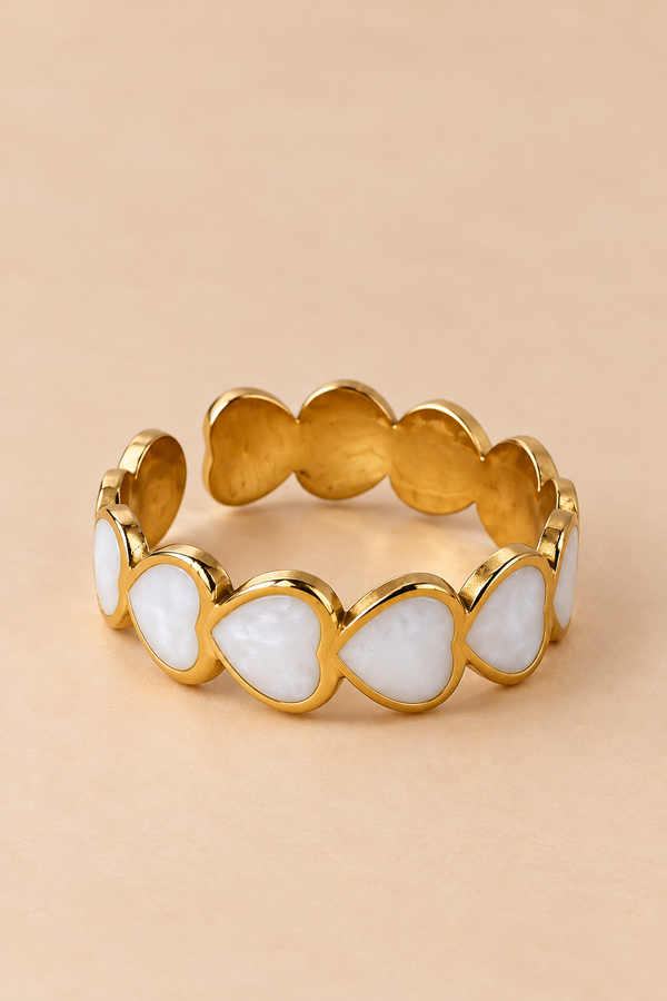 Bague Dorée Cœurs Blancs