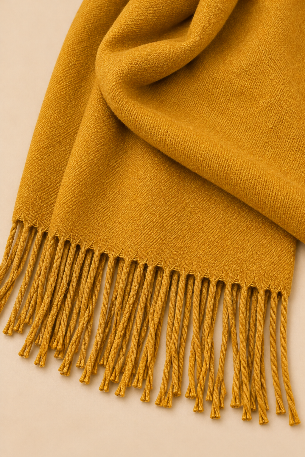 Foulard Jaune Franges