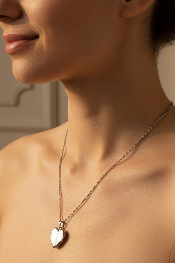 Collier Médaillon Cœur – Or & Argent