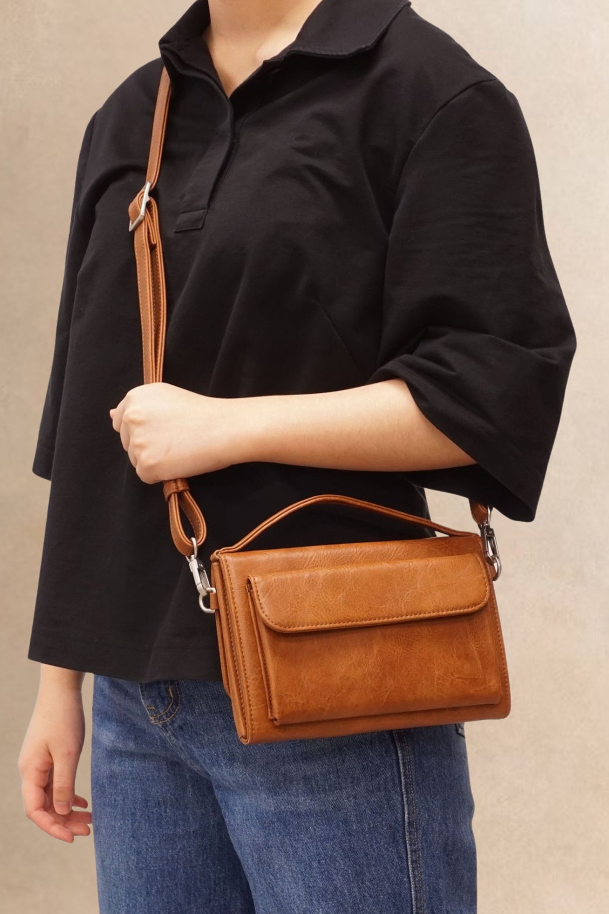 Janelle Crossbody Vegan Leather Wallet