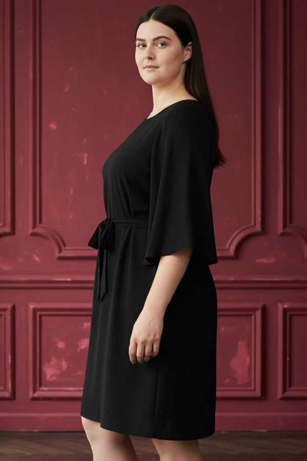 Robe unie Jennifer avec ceinture