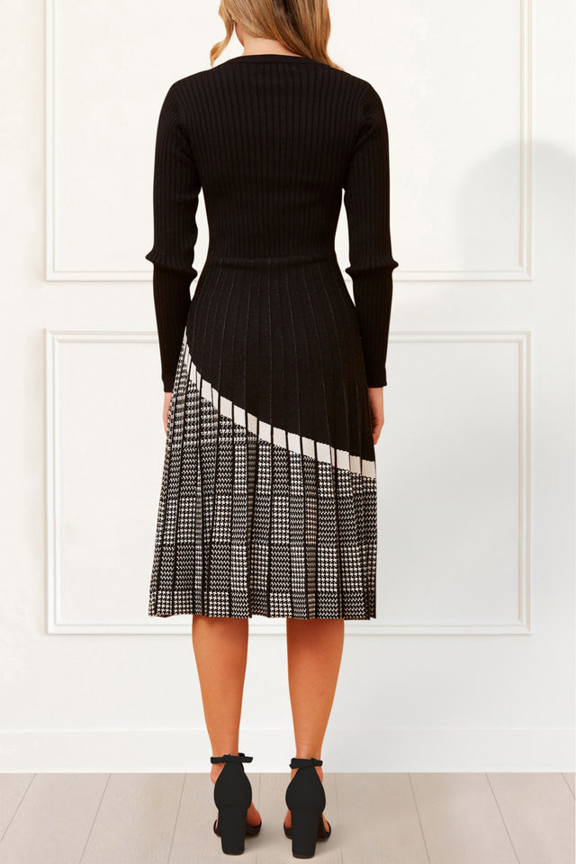 Leslie Dress Knit Prince De Galle Pleated Skirt