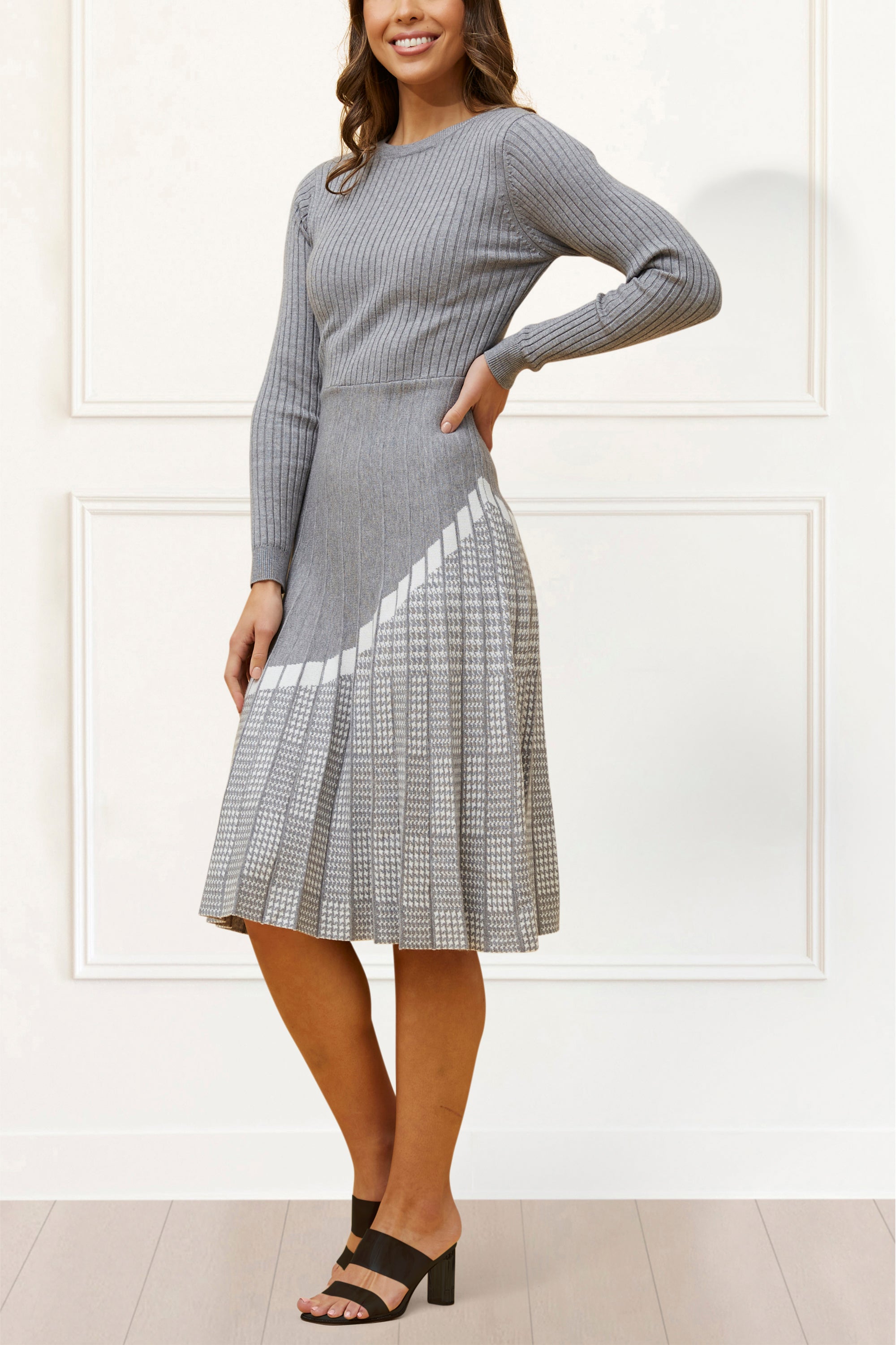 Leslie Dress Knit Prince De Galle Pleated Skirt - Onze Montreal