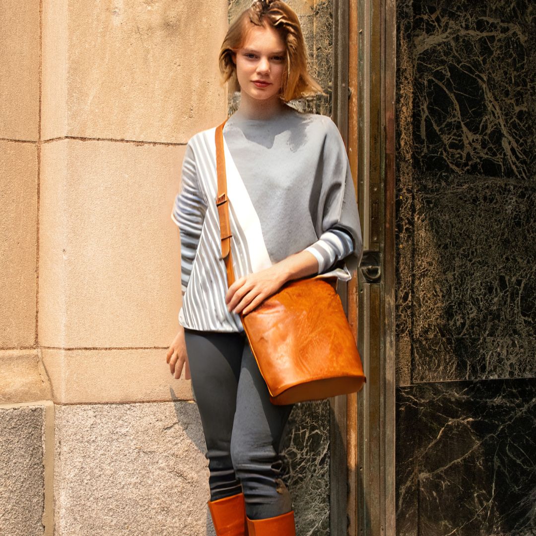 Martha Vegan Bag Leather Cross Body - Onze Montreal Black Vegan