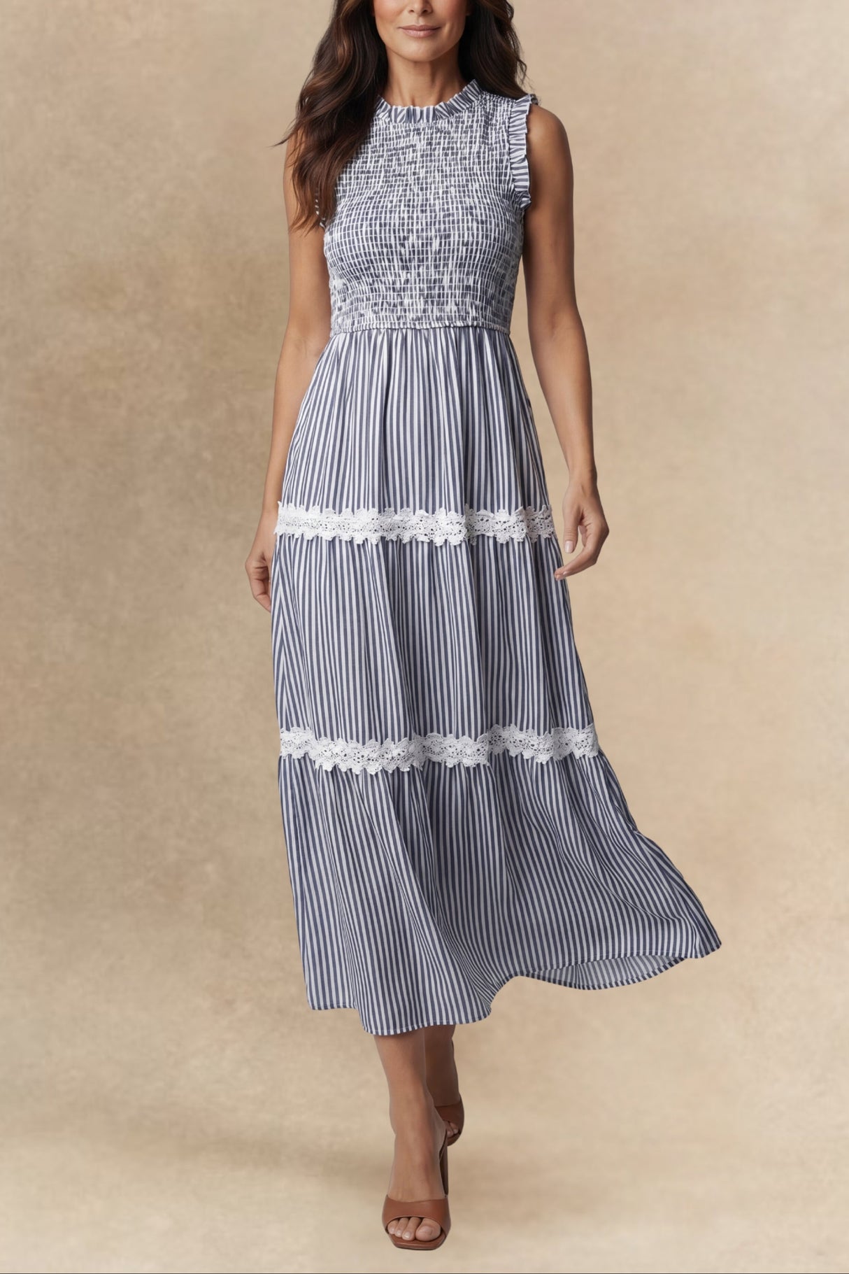 Myrtle Robe Midi Rayures Broderies Smockées