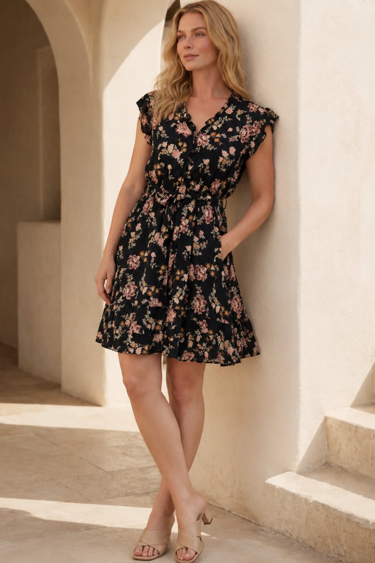 Natasha Robe Courte Floral Poches Ceinture Volants