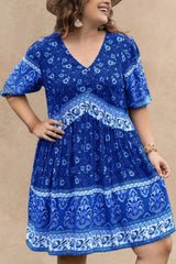 Katarina Plus Size Floral V-Neck Mini Dress