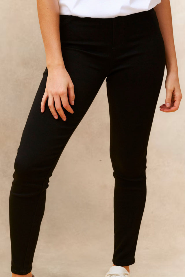 Sandra Pantalon Noir Extensible Taille Régulier Style Jegging