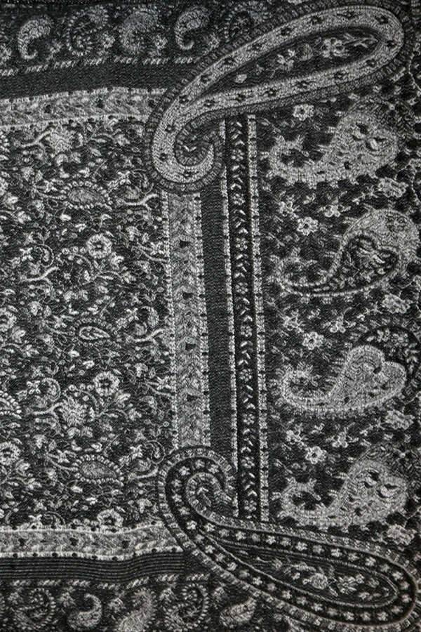 Écharpe Bohème à Franges Motif Cachemire