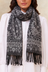 Écharpe Bohème à Franges Motif Cachemire