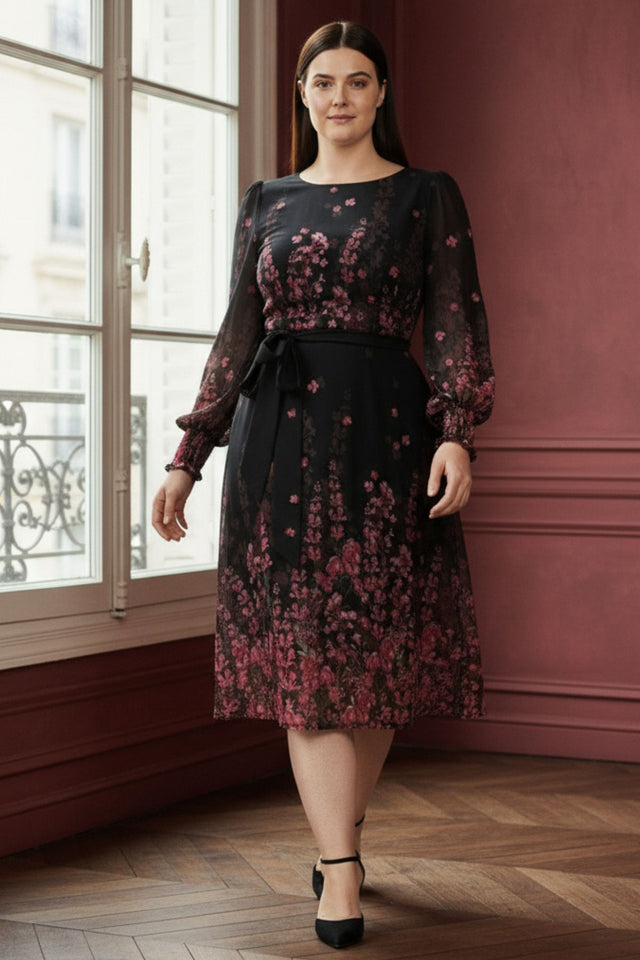 PRÉCOMMANDE-Seraphina Robe Imprimé Floral Noir Manches Transparentes Taille Ceinturée 