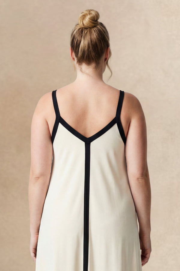 Svetlana Robe Longue Bordure Contrastante
