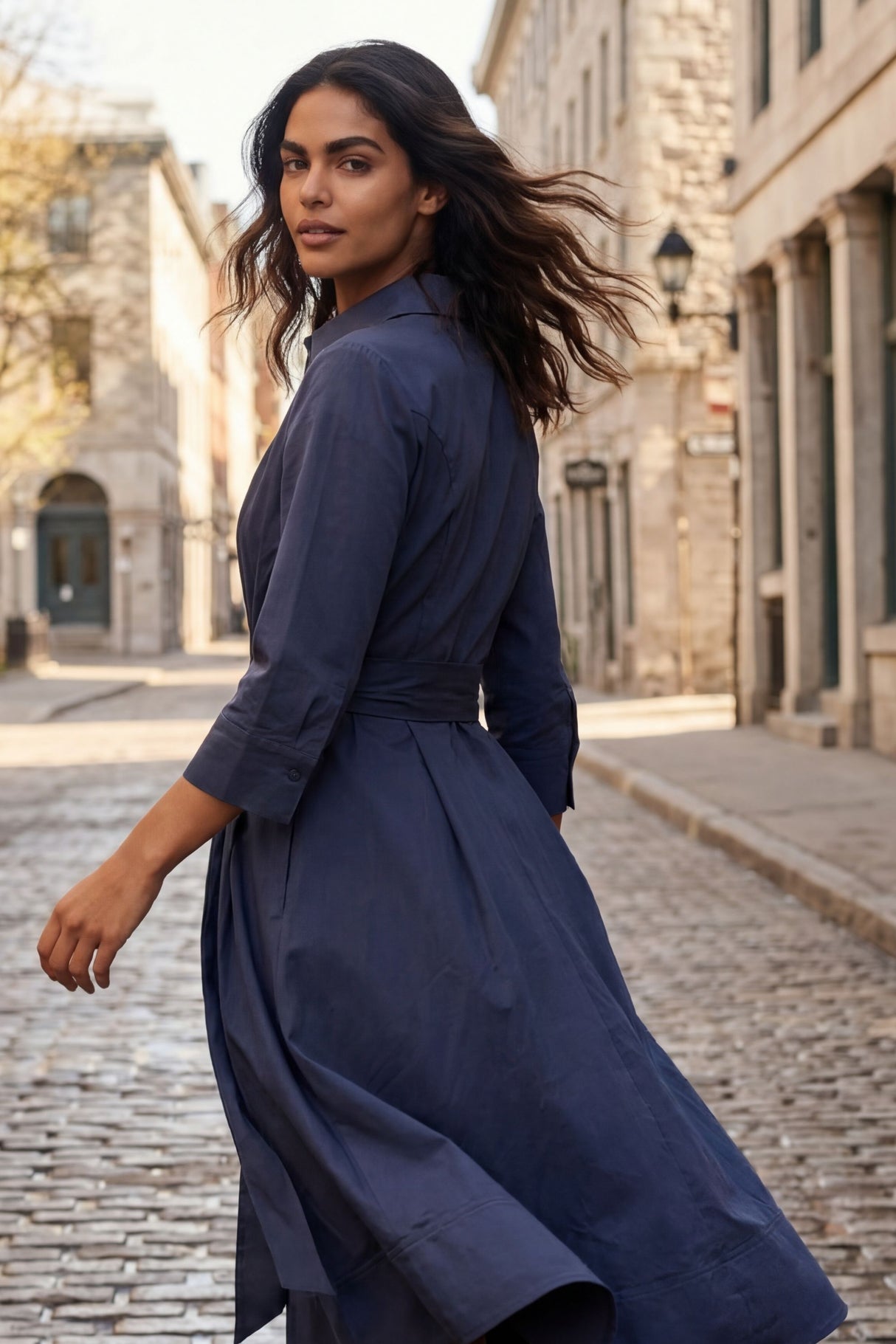 Tessa Robe chemise torsade devant coupe évasée 