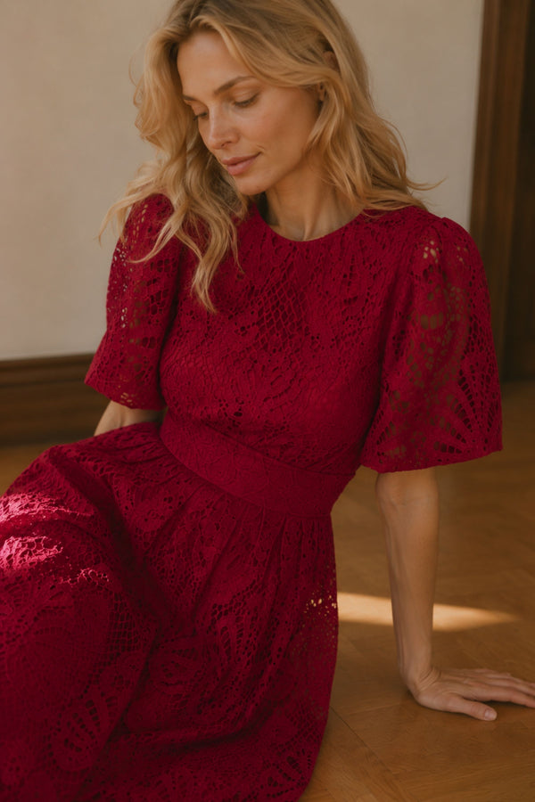 Vicatoria Robe Midi Dentelle Manches Bouffantes