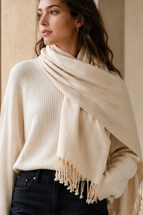 Foulard blanc crème à franges – vue complémentaire